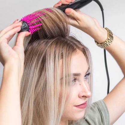 Revlon Pro Collection Heated Silicone Bristle Curl Brush Black - 1"