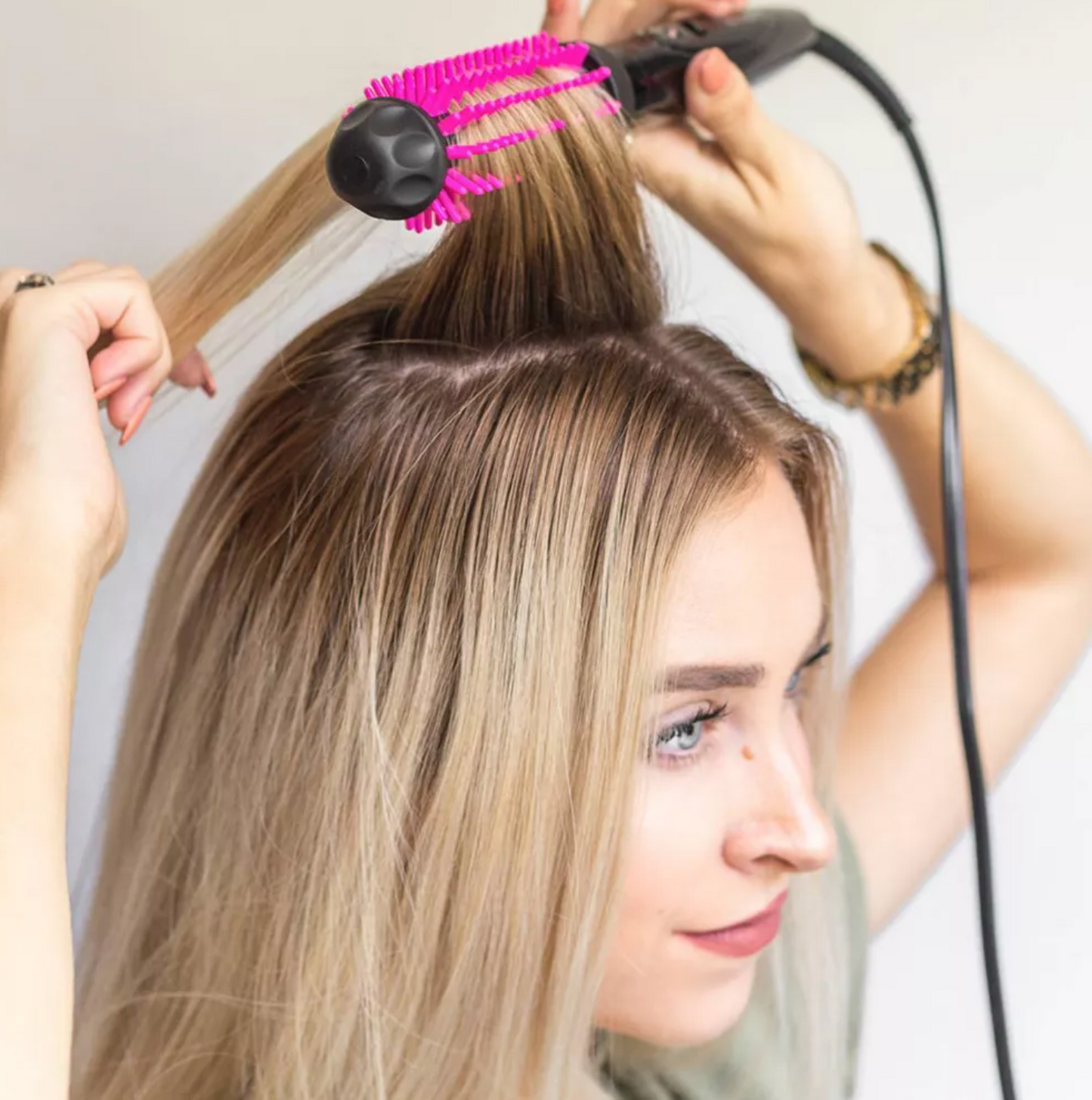 Revlon Pro Collection Heated Silicone Bristle Curl Brush Black - 1"