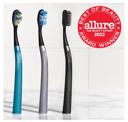 Colgate Optic White Toothbrush with Metal Handle and 2 Replaceable Brush Heads - Silver - Soft