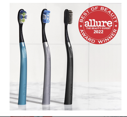 Colgate 360 Floss Tip Replaceable Head Toothbrush Starter Kit, 2 Brush Heads and Metal Handle